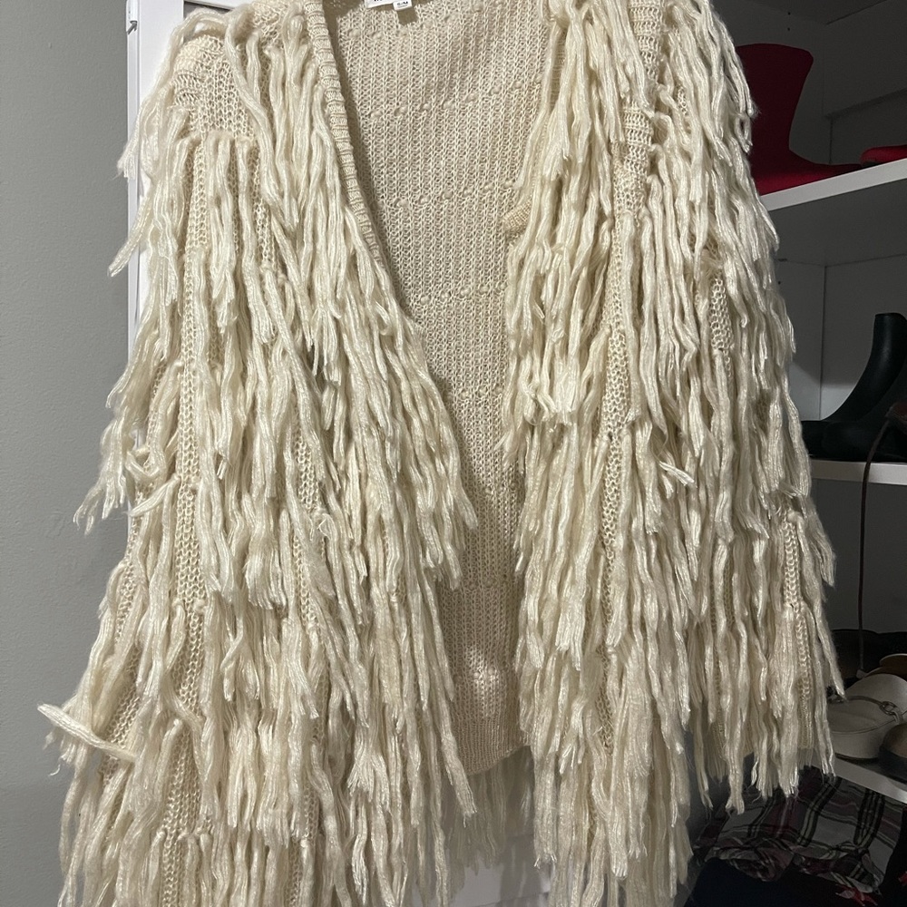 Vestique Fringe Jacket‎